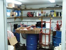 PS0411_LUBES_FIG_1_LEFT PS0411_LUBES_FIG_1_LEFT