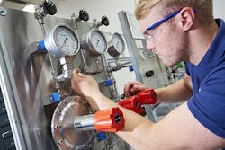 2104-valve-system-panel-assembly-gauge-install 2104-valve-system-panel-assembly-gauge-install