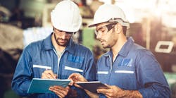 1660318166477 Workersclipboardtablethardhats 1660318166477 Workersclipboardtablethardhats