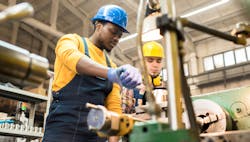 1660318208425 Workerslatheppe 1660318208425 Workerslatheppe