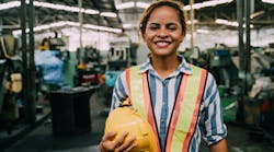 1660318235329 Workerwomansafetyhardhat 1660318235329 Workerwomansafetyhardhat