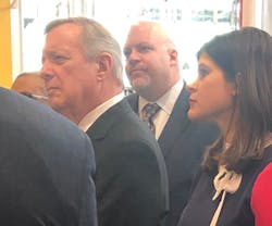 3076-thumb 3076-thumb