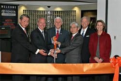 toyota-ribbon-cutting toyota-ribbon-cutting