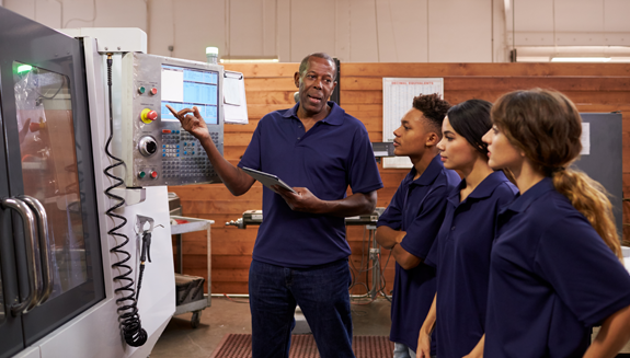 1663606648452 Industrialtrainingcncmachine