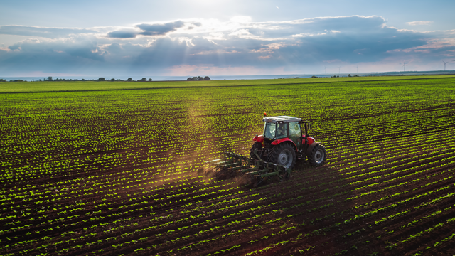 Company Unveils World S First Tractor To Run On Cow Poop 63cf3db73d346