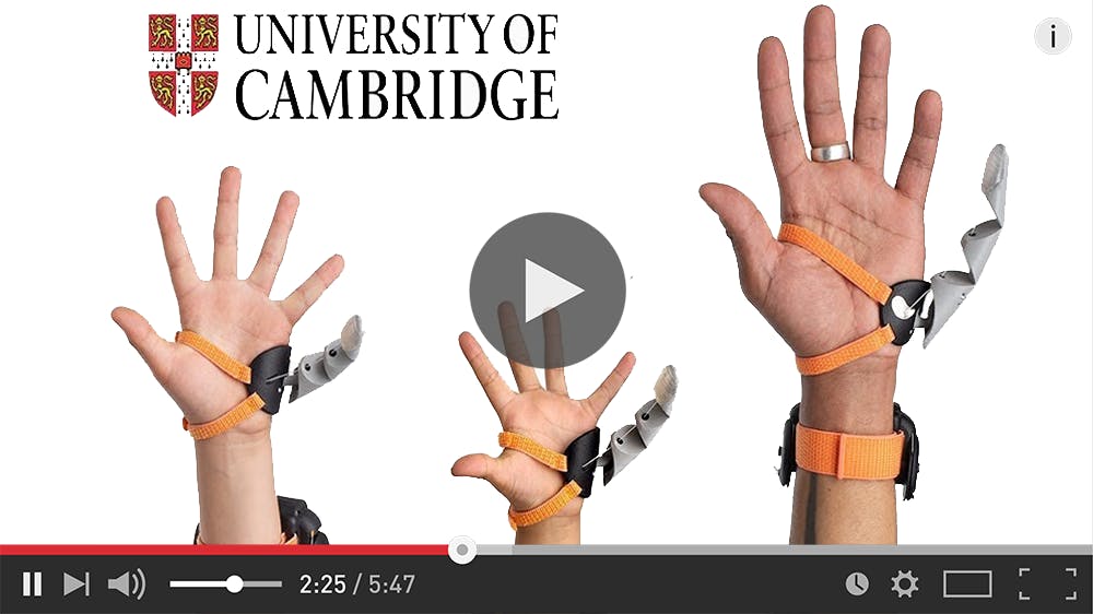 Easy-to-use robotic appendage gets 3 thumbs up (literally)