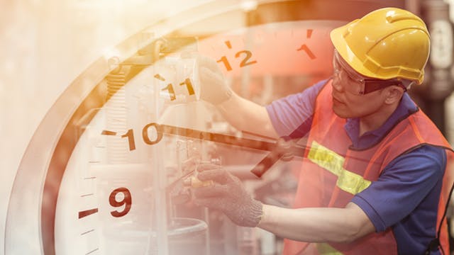 Time estimates in work orders: To show or not to show? Examining the impact on productivity and quality