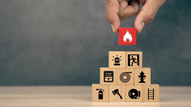 5 workers suffer severe burns after explosion at Texas manufacturing plant