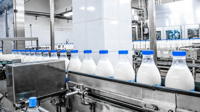 California Dairies opens beverage manufacturing facility in California