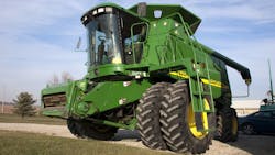 68b208320a189d7e23881923 Johndeeretractorcombineagequipment17030966wisconsi 68b208320a189d7e23881923 Johndeeretractorcombineagequipment17030966wisconsi