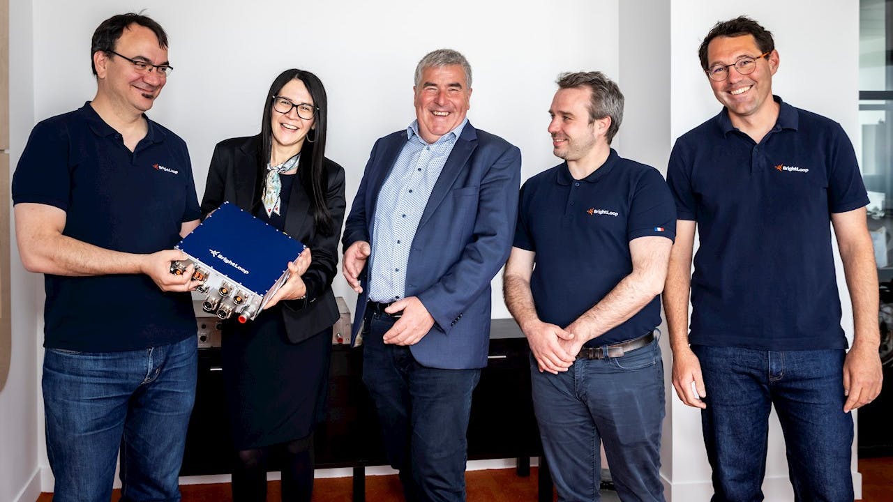 68e3ec4b0effee92c6ec7c1c Brightloop Signature3412