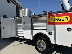 mechanics_truck_service_crane mechanics_truck_service_crane