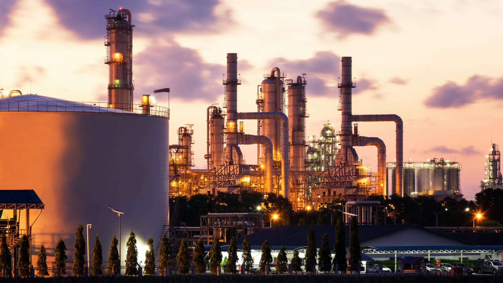 69542813893c2eb2170244db Petrofactory97523037chutima Sonmadreamstime