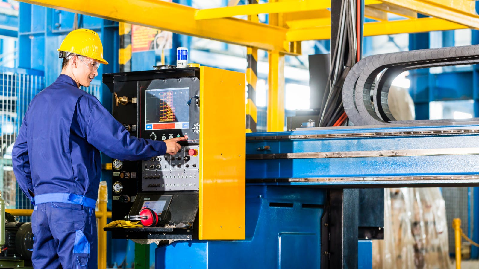 69729c1151baadf81a93a703 Manufacturercnccontrol50476916arne9001dreamstime