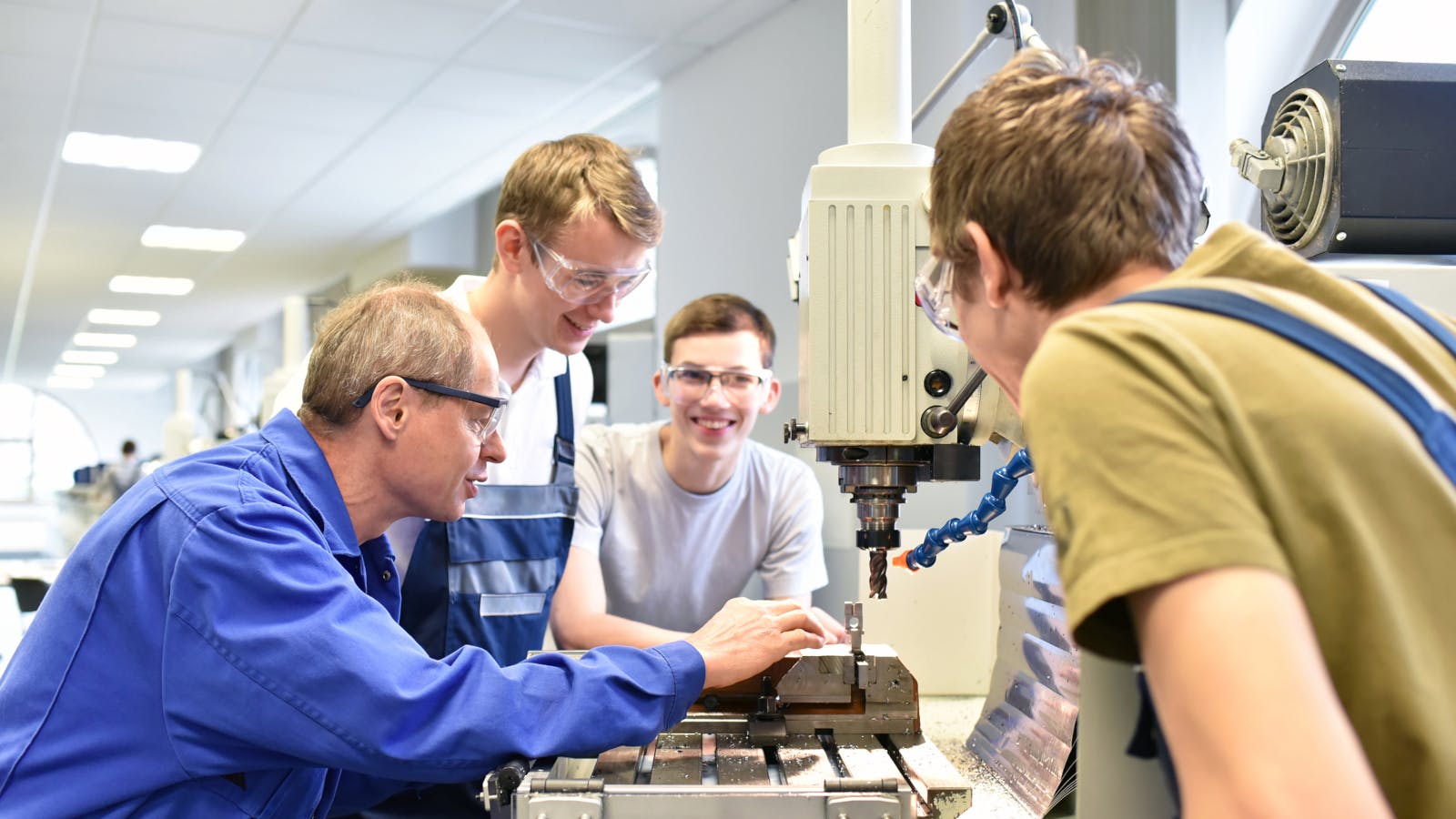 mentorship109036007industryviewsdreamstime